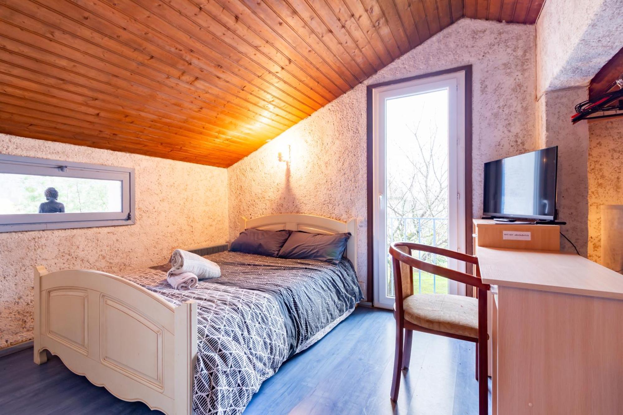 Villa & Spa-Sauna-Piscine-Massages Du "Nirvana Vivant" Biars-sur-Cère Eksteriør billede
